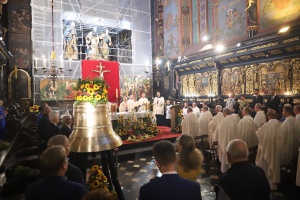 poświęcenie dzwonu józef z nazaretu